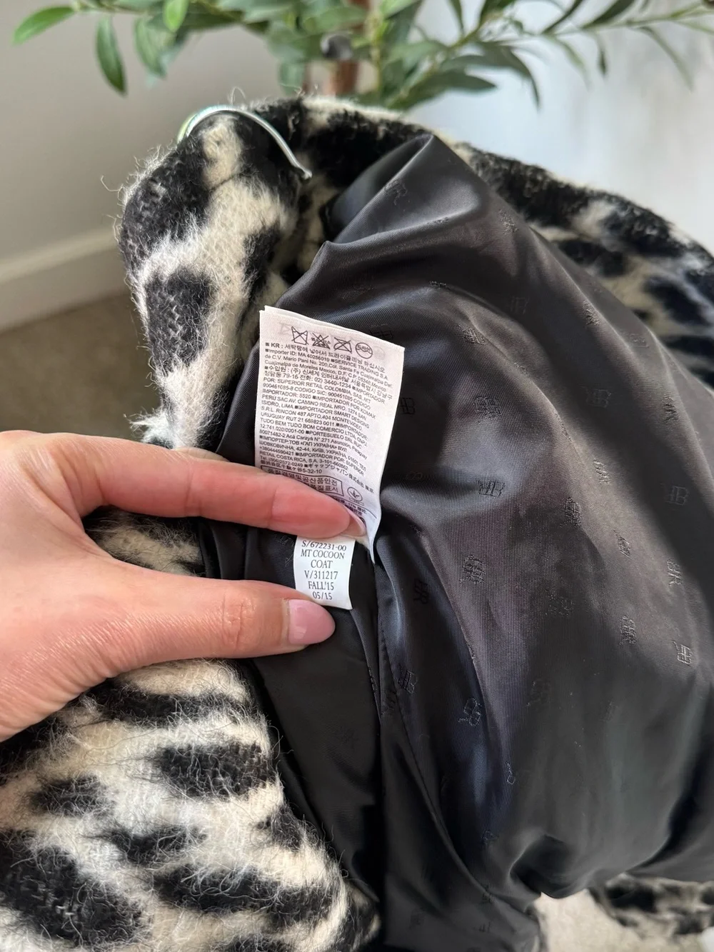 Banana Republic Black & White Leopard Print Wool Blend Coat, Women’s S